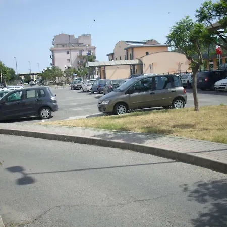 San Vincenzo Hotel 2*